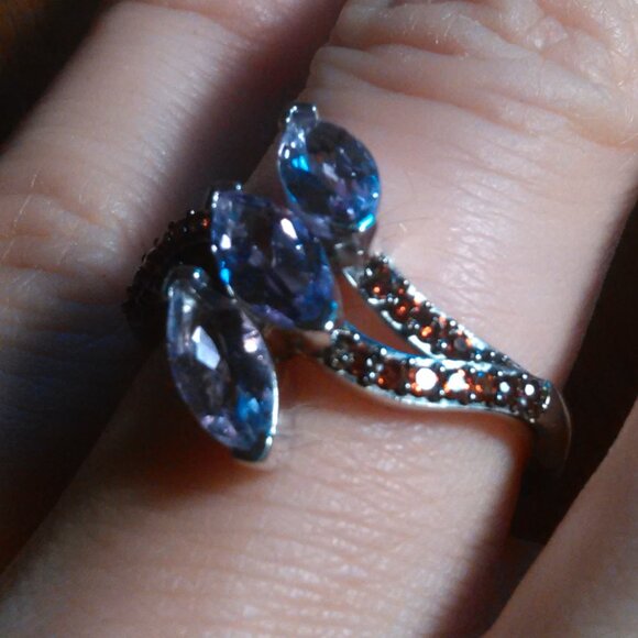 Moroccan Rose and Mozambique Garnet Trinity Twilight Sterling Silver Ring-Size 7 - Picture 1 of 16